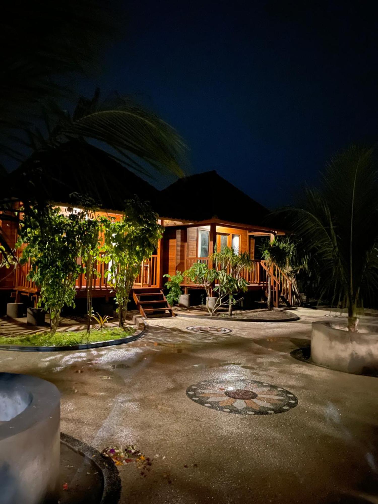 Mangrove Beach Hut Lembongan Exterior foto